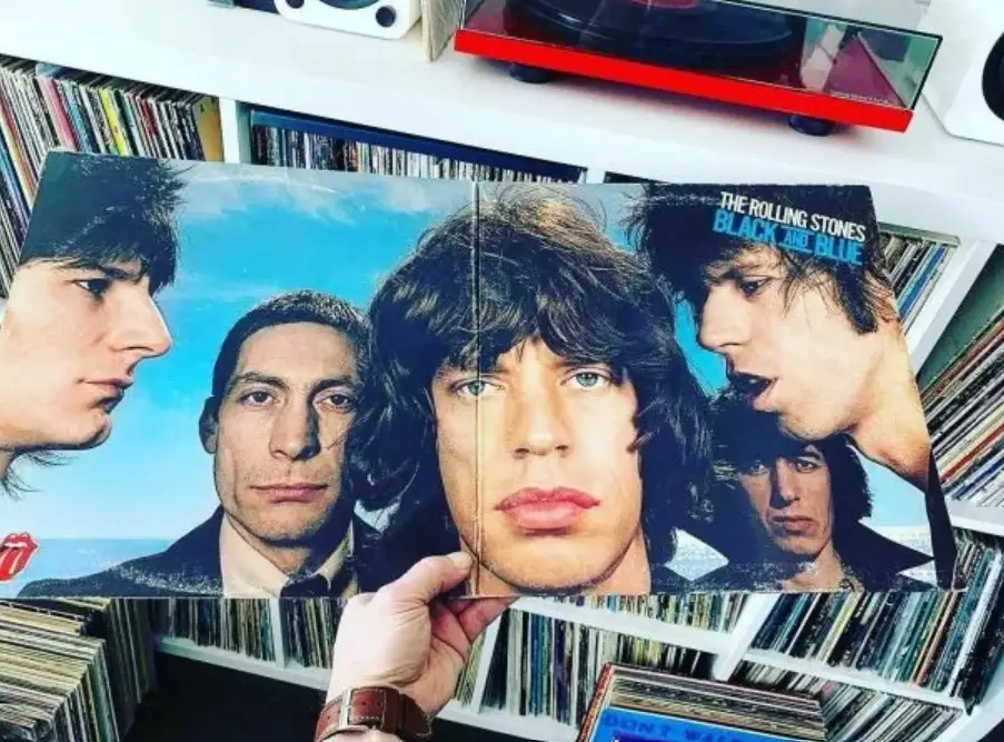 Los Rolling Stones anuncian la reedición de "Black and Blue"