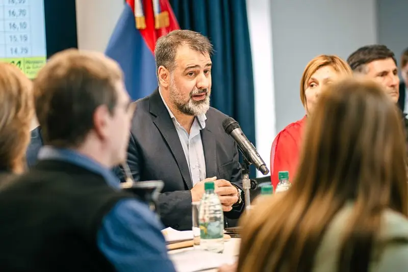 Por los bajos salarios, solicitan una mesa al ministro de Salud
