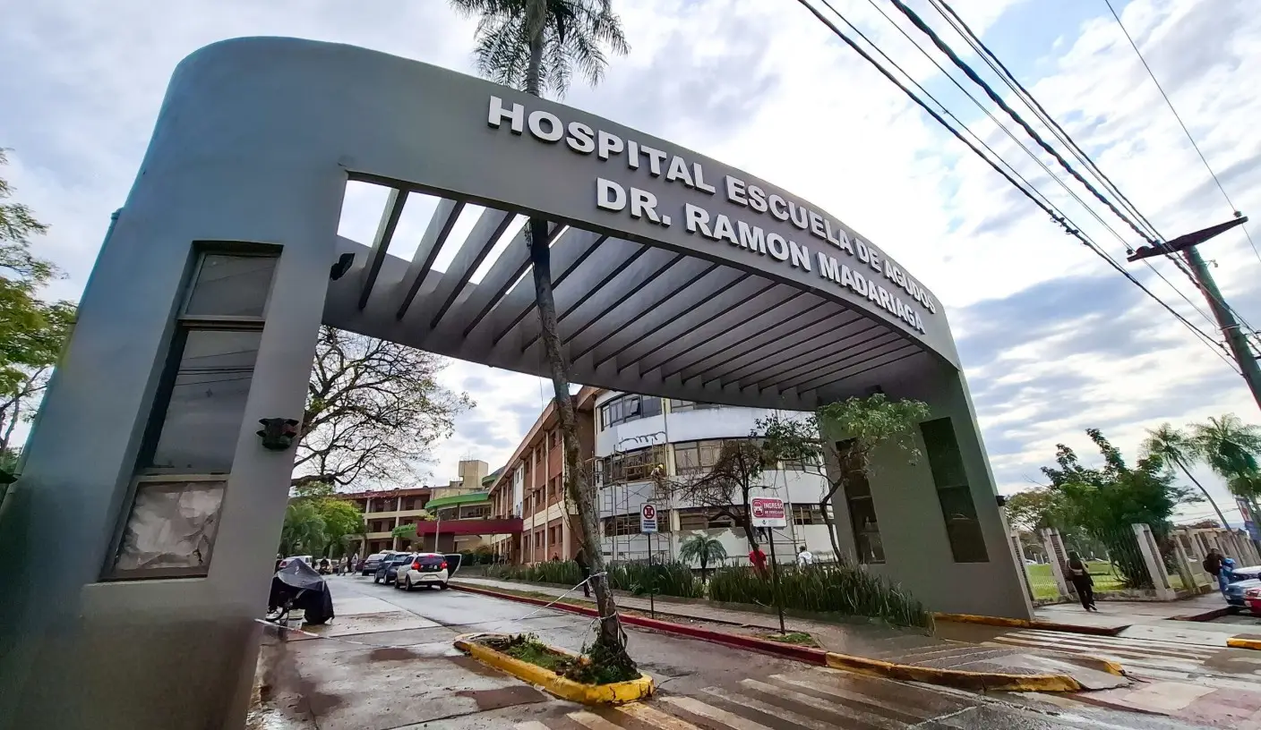 El Hospital Madariaga suma tecnología de última generación en diálisis, image size:1408x816