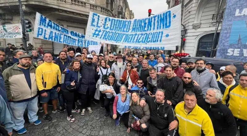 Desde diciembre del 2023, fueron despedidos 60 mil estatales