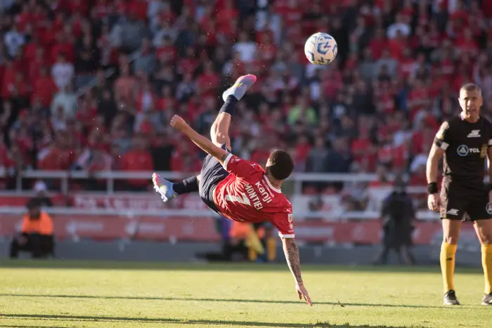 El  “Rojo” se impuso ante Independiente Rivadavia