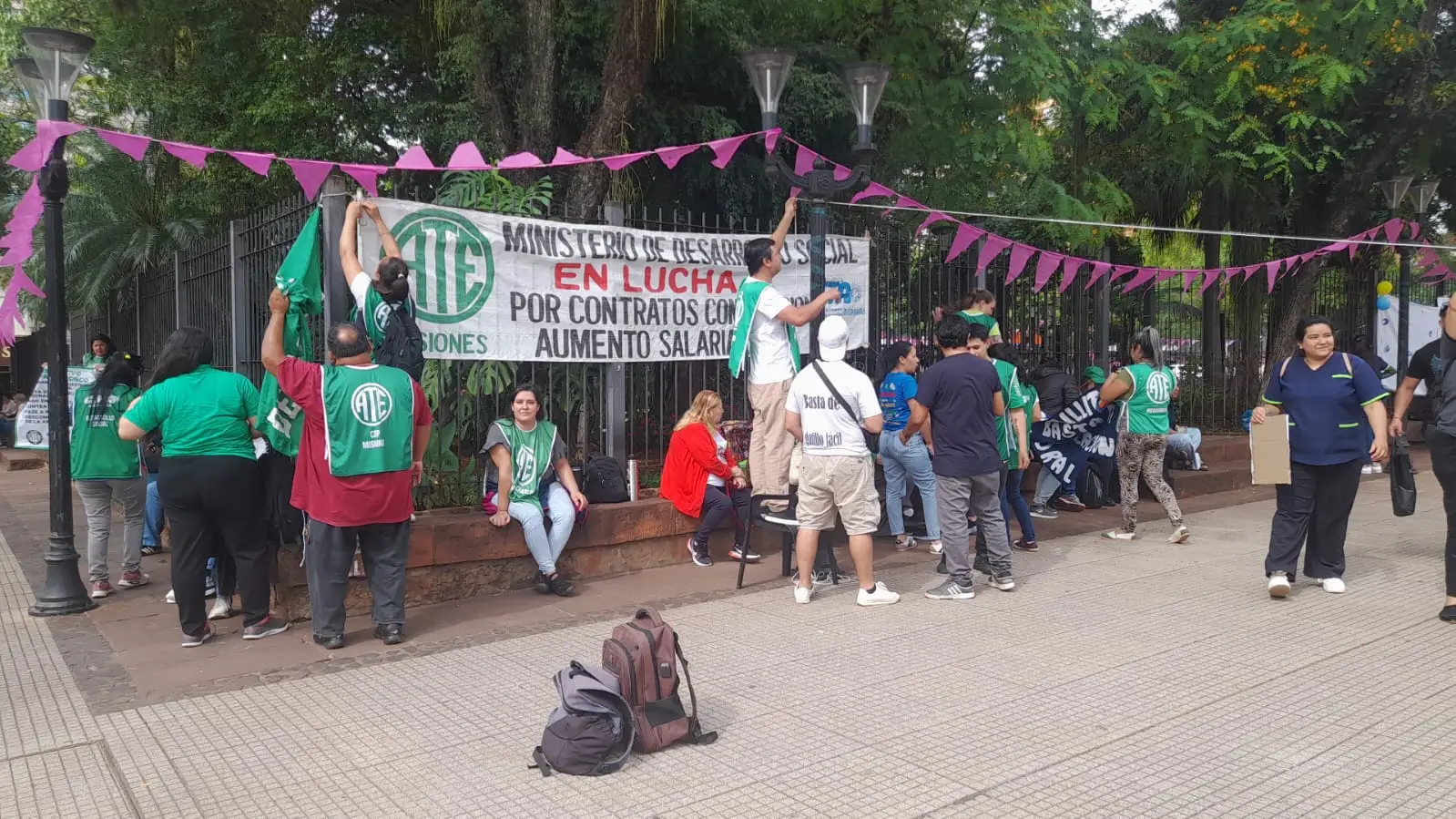 Desarrollo Social: ATE confirma que trabajadores precarizados cobran $250 mil de sueldo y que se incumplió el acuerdo para que lleguen a $322 mil