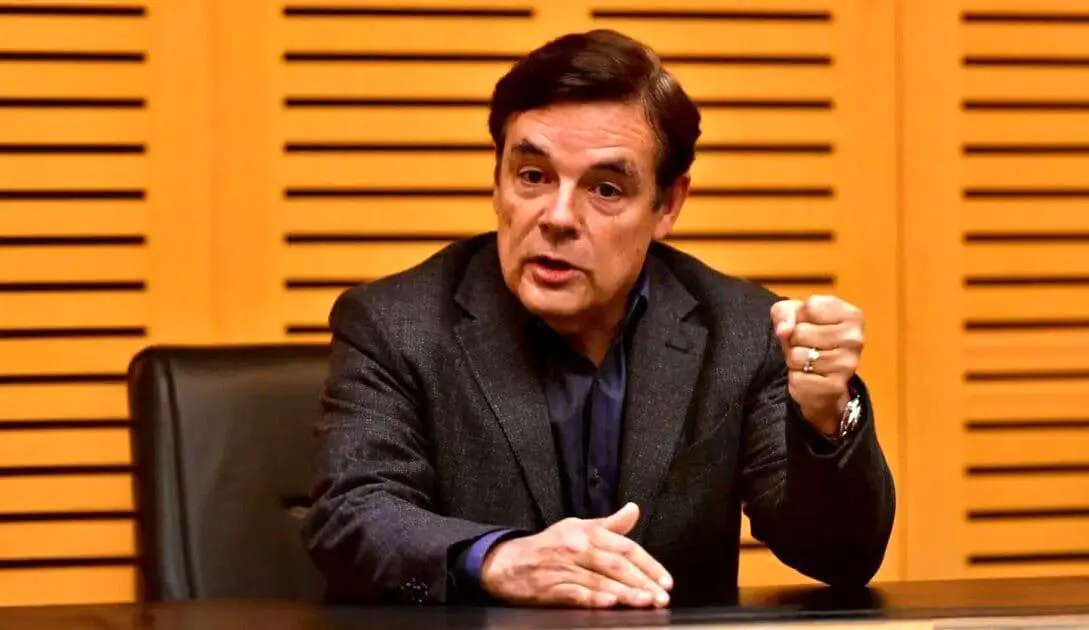 Rovira respalda el Plan de Reparación Histórica de los Ahorros