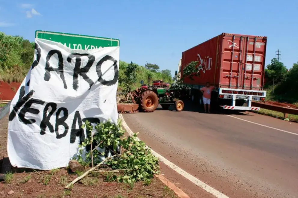 Productores yerbateros cruzaron a un industrial que defendió la desregulación
